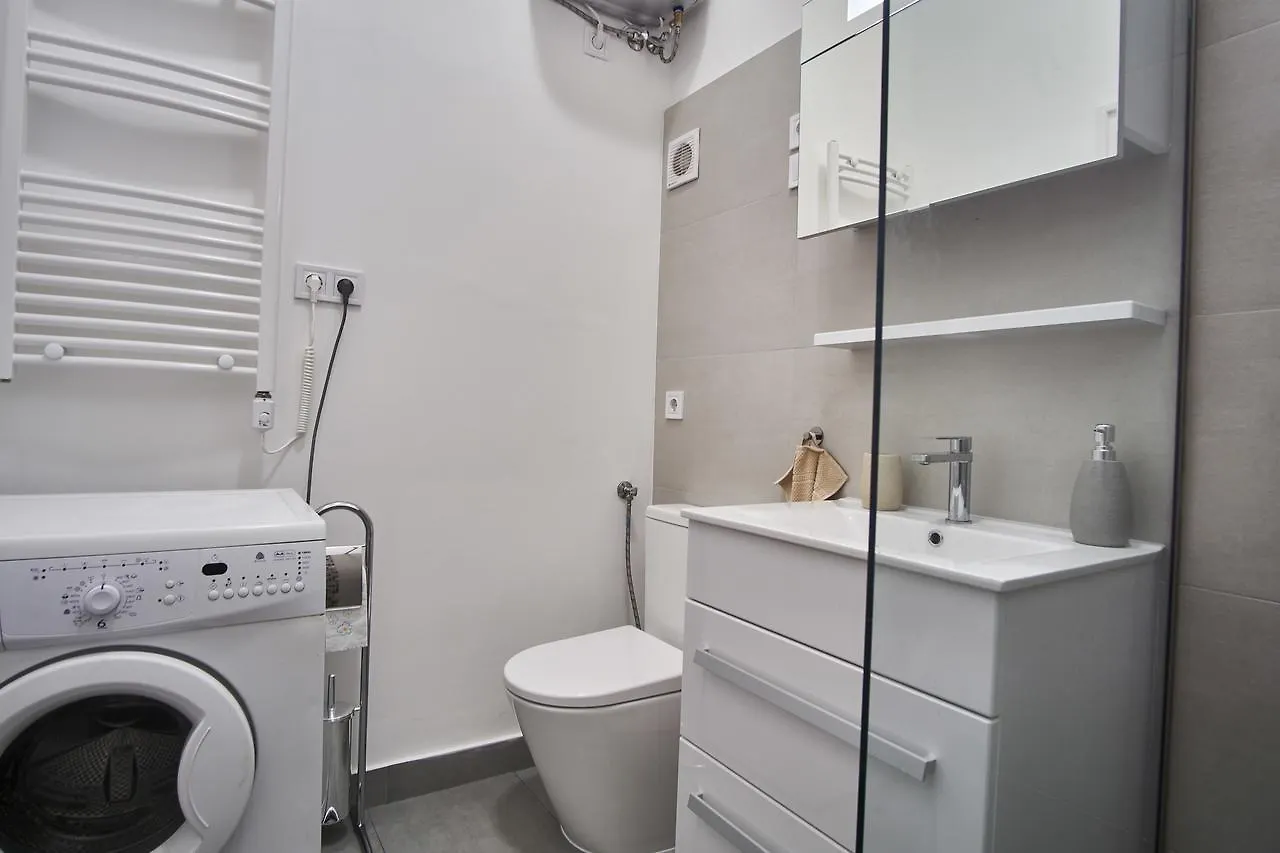 Design Apartment In The City Center With Ac Budapest 0*,  Ungheria
