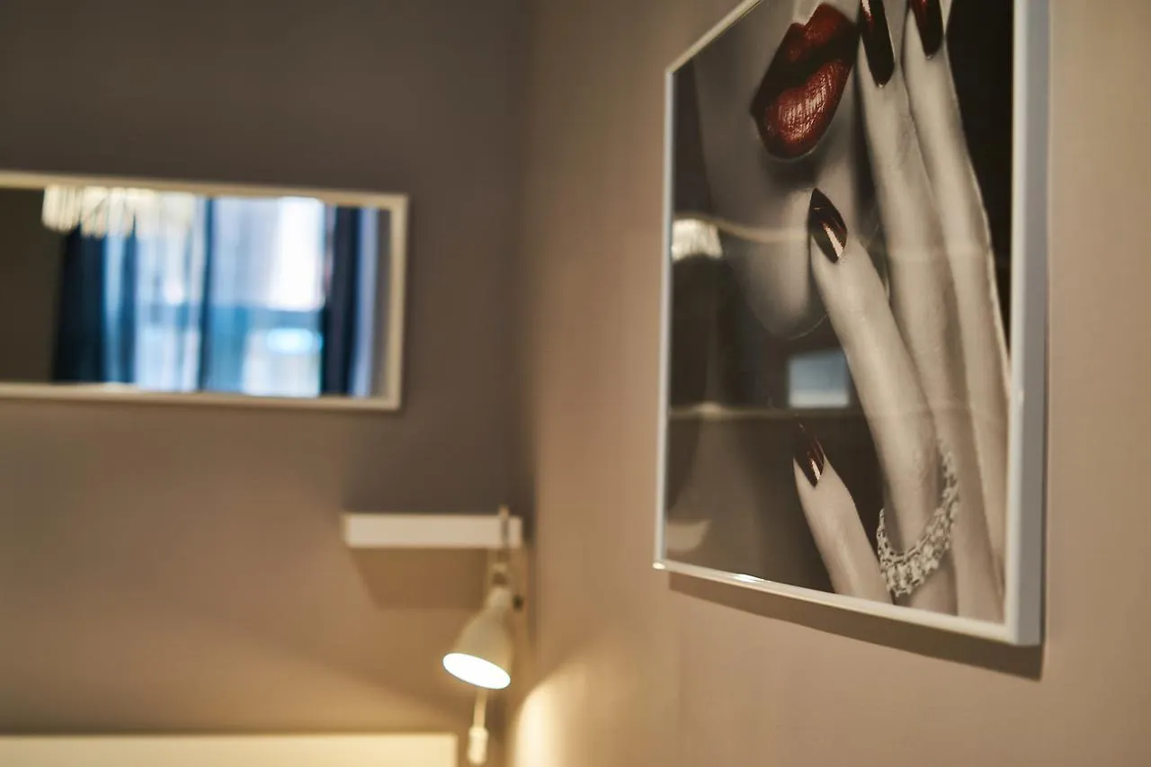Design Apartment In The City Center With Ac Budapest